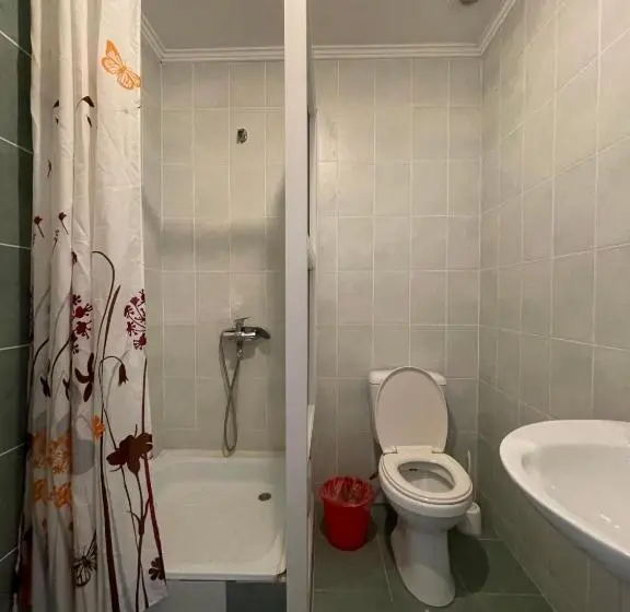 اتاق لوکس خانوادگی, отель на берегу
