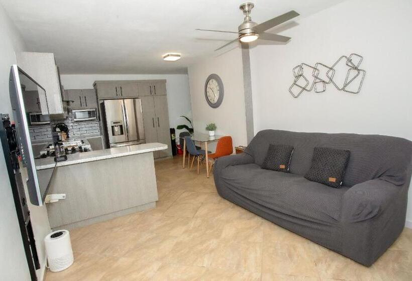 آپارتمان 1 خوابه همکف, Ecomar Rentals