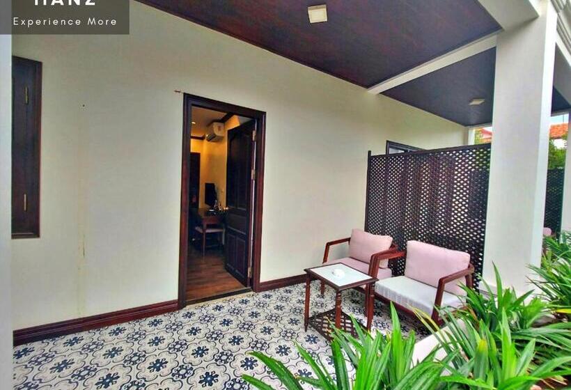 디럭스 룸 가든 전망, Sunrise Hotel Luang Prabang Mekongriver