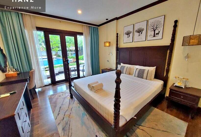 디럭스 스위트 킹 침대, Sunrise Hotel Luang Prabang Mekongriver