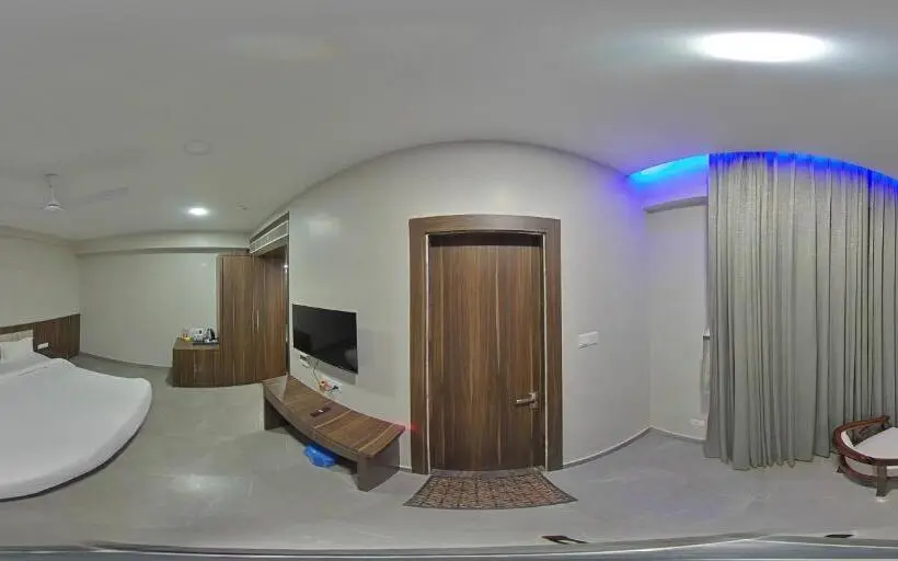 デラックスルーム, Tathastu Hotels & Banquet Hall