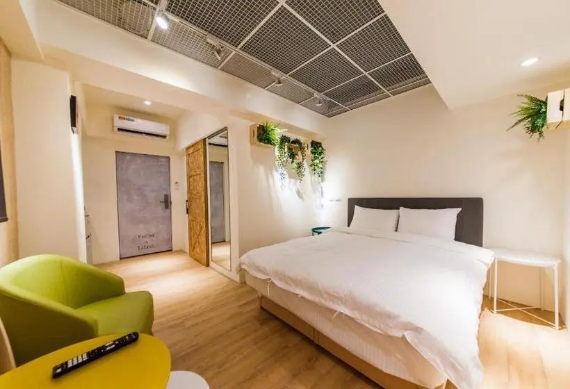 اتاق استاندارد, Air Travel Inn