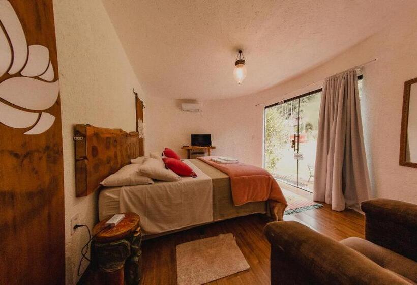 کلبه ییلاقی, Temporada Jardim Do Buda Sem Café