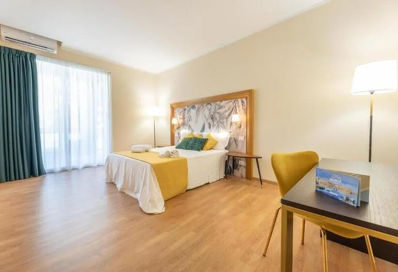 Habitació Estàndard, Jayrò