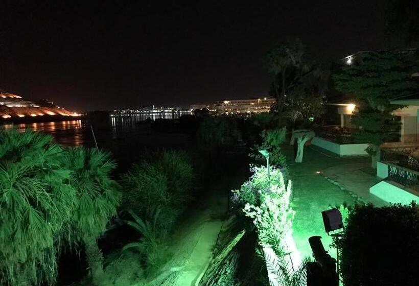 اتاق استاندارد, Baba Dool