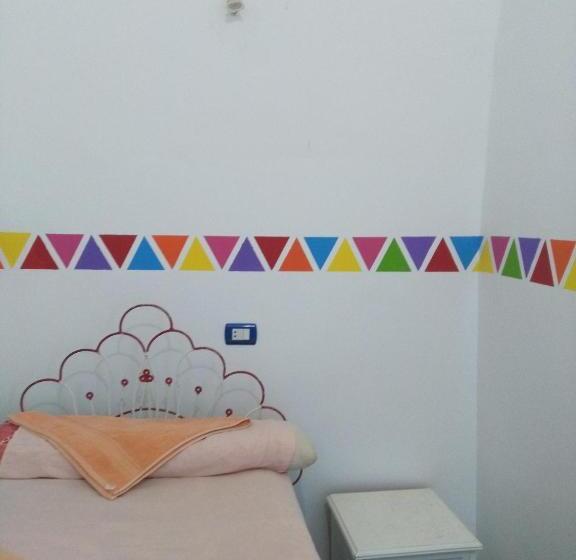 اتاق استاندارد یک نفره, Baba Dool