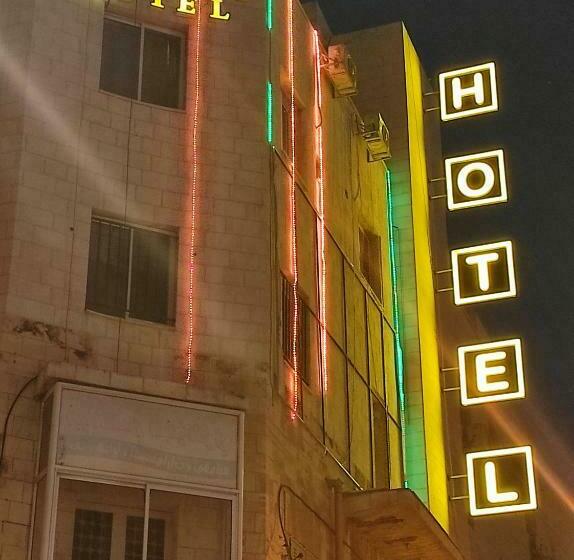 اتاق استاندارد یک نفره, Orient