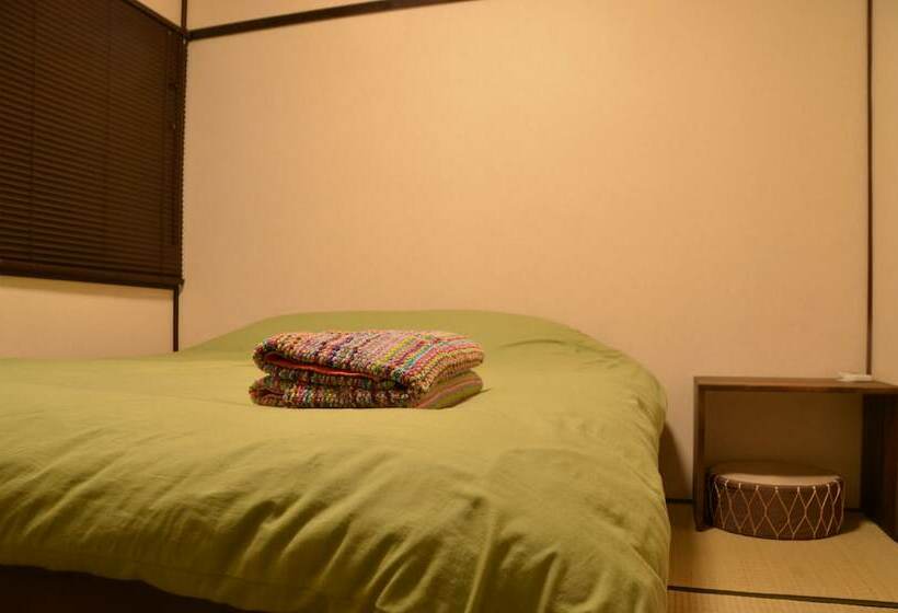Номер Стандарт, Hilo Hostel