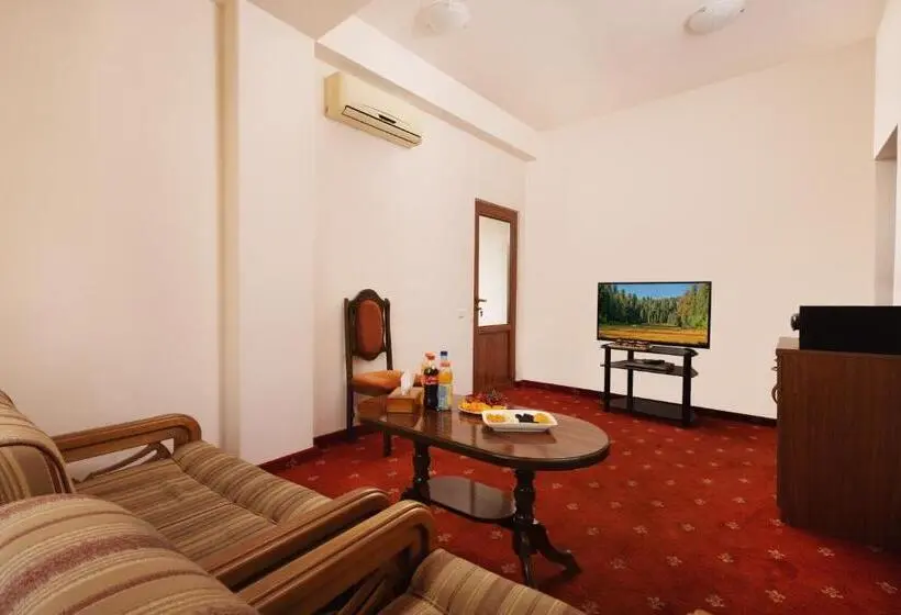 ファミリールーム, Arzni Health Resort