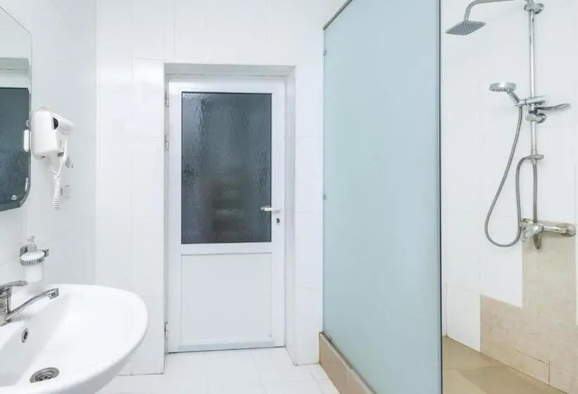 ジュニアスイート, Arzni Health Resort