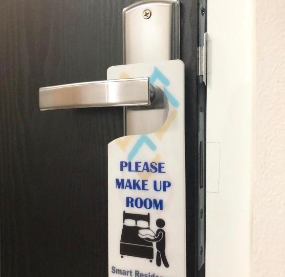 スタンダードトリプルルーム, Smart Residences At Cbd Gading Serpong By Taslim Property