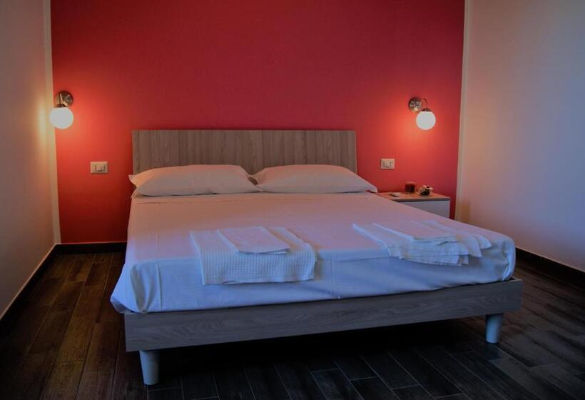 غرفة قياسية ثلاثية مطلة علي الحديقة, B&b Apollonia