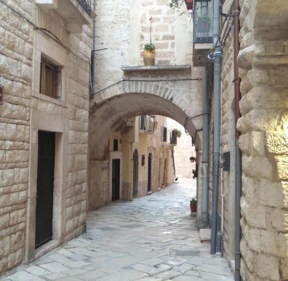 استودیو استاندارد با تخت کینگ, Unique White Stone Studio