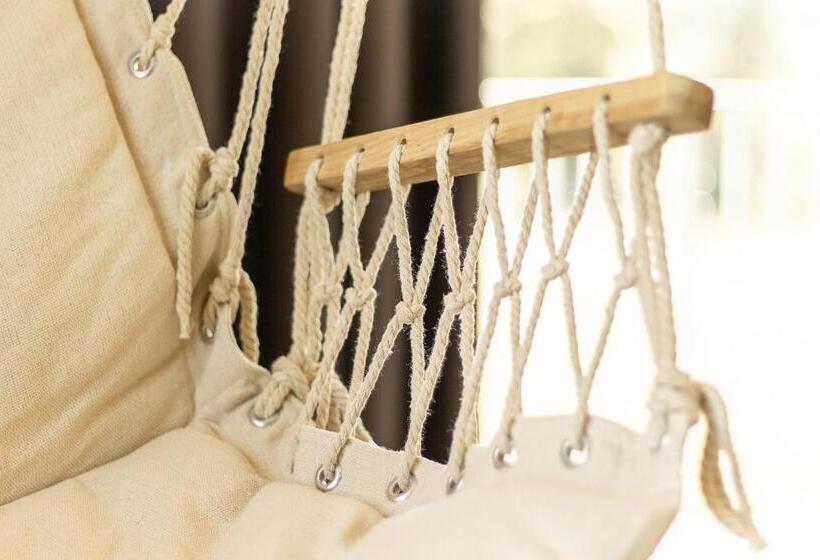 غرفة ديلوكس, Weiß