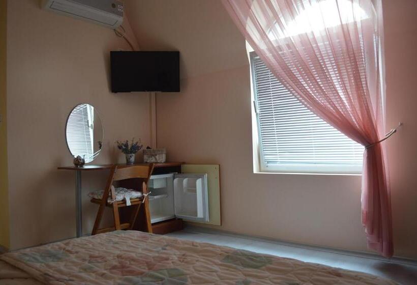 스탠다드 룸, Dimana