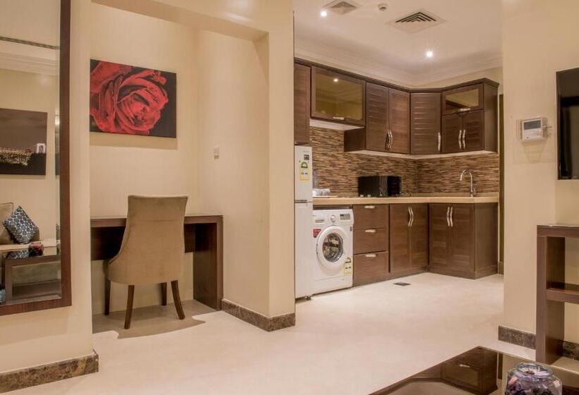 سوییت جونیور, نورمينا