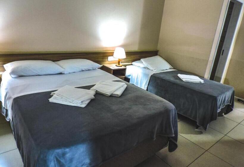 חדר אקזקיוטיב לשלושה, Coimbra Hotel Pousada