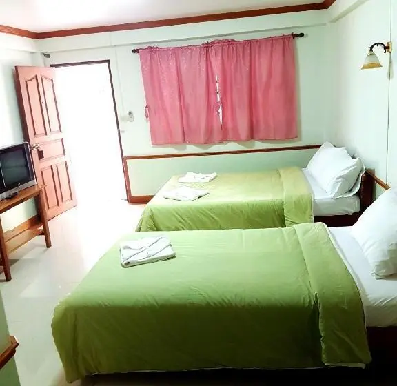 デラックスルーム, Rayong Phurua Resort