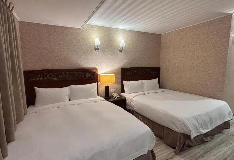اتاق استاندارد چهار تخته, 花蓮凱悅旅店 Kaiyue Inn