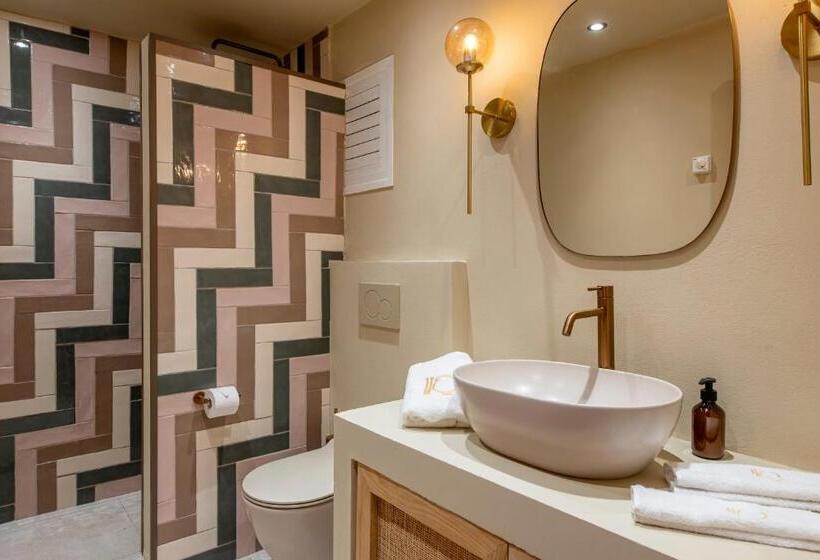 Superior suite with balcony, Malaquita Hotel Boutique