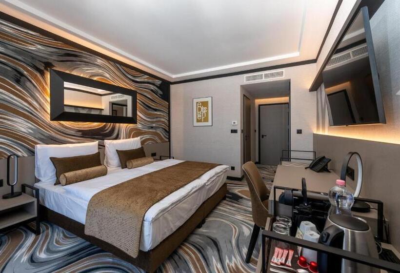 スーペリアールーム, Debrecen