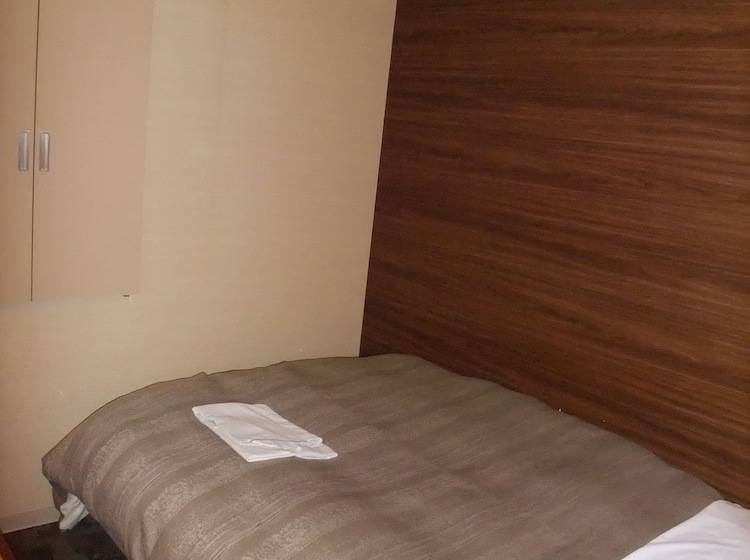 غرفة قياسية فردية, Center Hotel Toyota