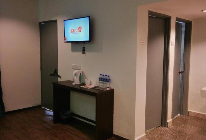 חדר משפחתי, Clover Hotel Ipoh