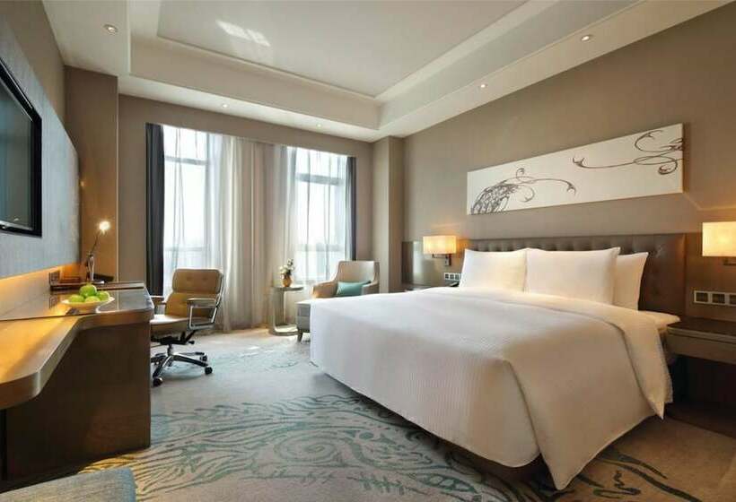 Номер Executive, Wanda Realm Siping