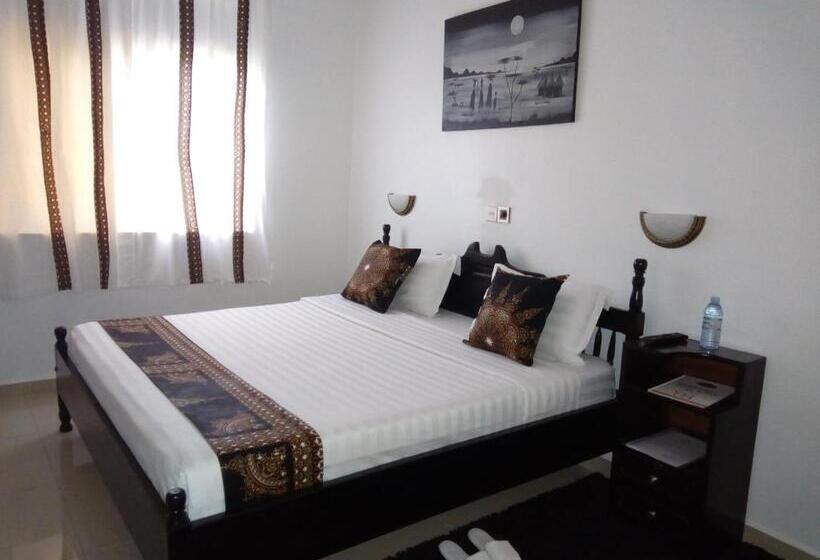 اتاق استاندارد یک نفره, Mowicribs Hotel And Spa