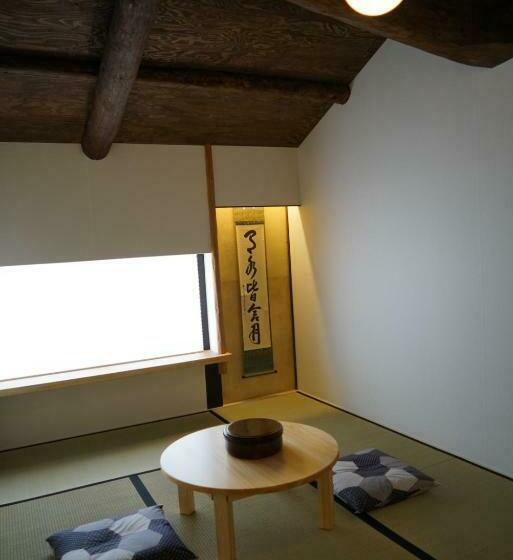 이코노미 룸 공용욕실, Ryokan Tori