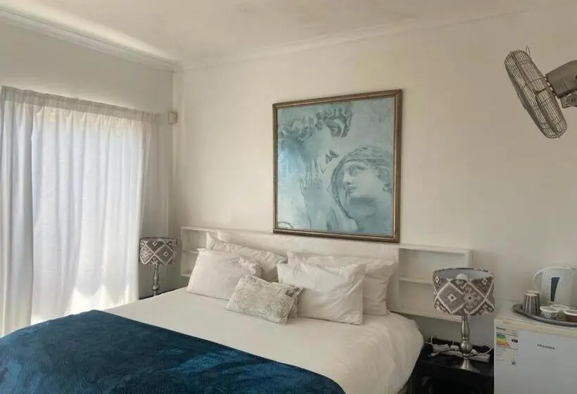 エコノミールーム, Au Plais De Langebaan At Palm Tree Villa