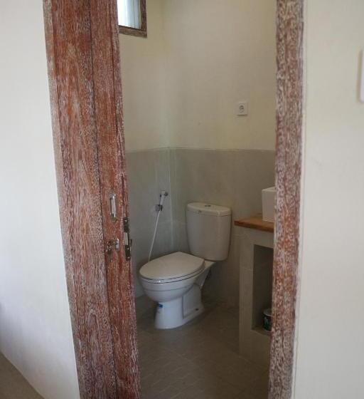 Номер Стандарт Вид на Сад, Lazy Inn Kuta Lombok