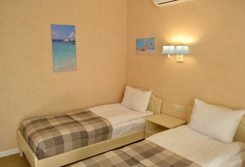 اتاق استاندارد, Ajur