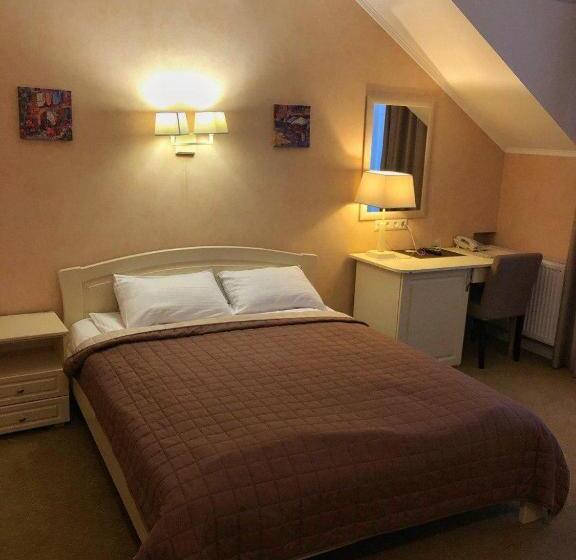 اتاق استاندارد, Ajur