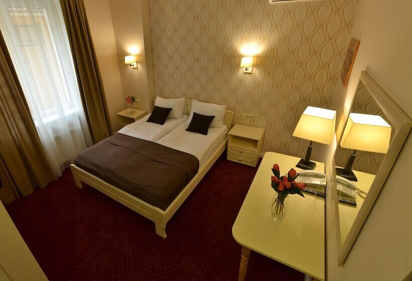 اتاق استاندارد, Ajur