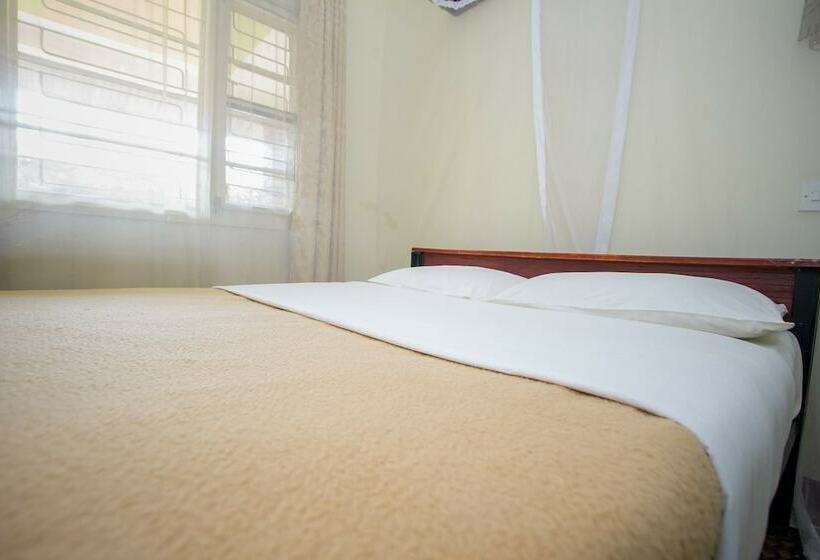 اتاق استاندارد, Emirina Travel