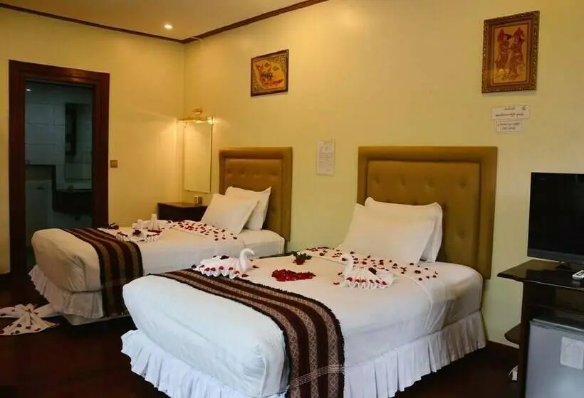 سوییت جونیور, Nwe Waddy Hotel Pyin Oo Lwin