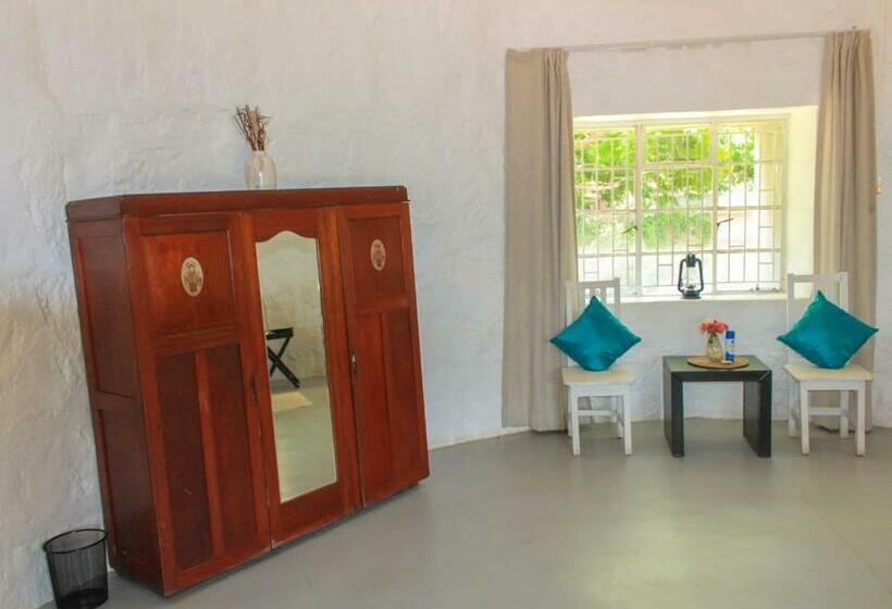 اتاق استاندارد, Three Bridges B&b