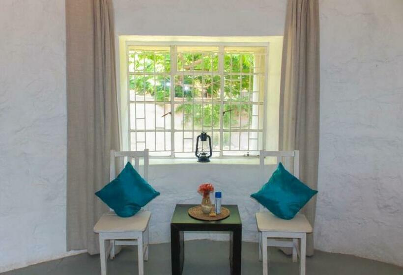 اتاق استاندارد, Three Bridges B&b