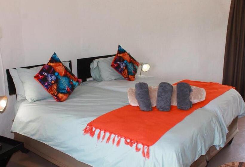 اتاق استاندارد, Three Bridges B&b