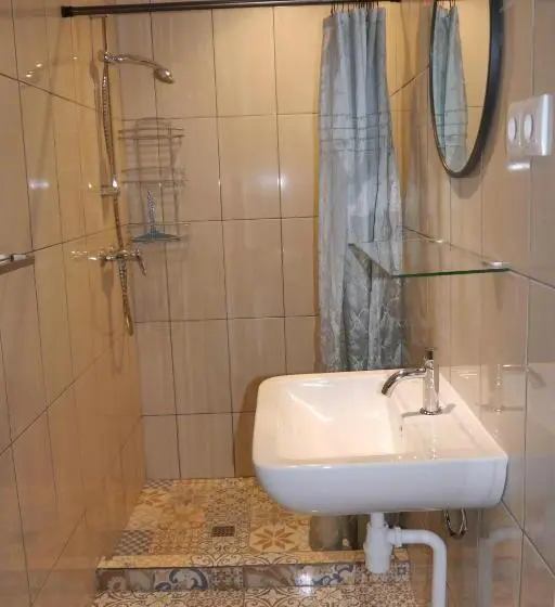 استودیو استاندارد با چشمانداز استخر, B&b Villa Zomerland