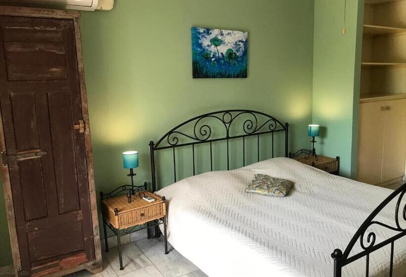 استودیو استاندارد با چشمانداز استخر, B&b Villa Zomerland