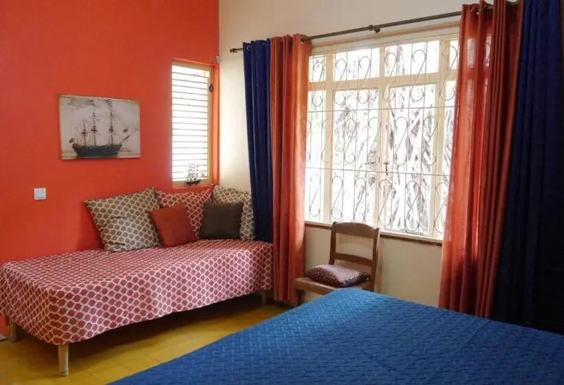 اتاق خانوادگی, B&b Villa Zomerland