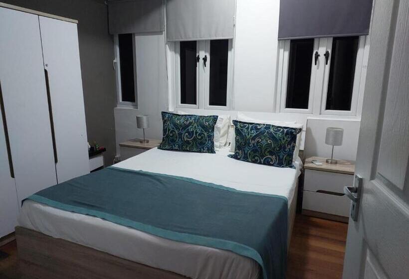 اتاق اکونومی, Explora Prestige