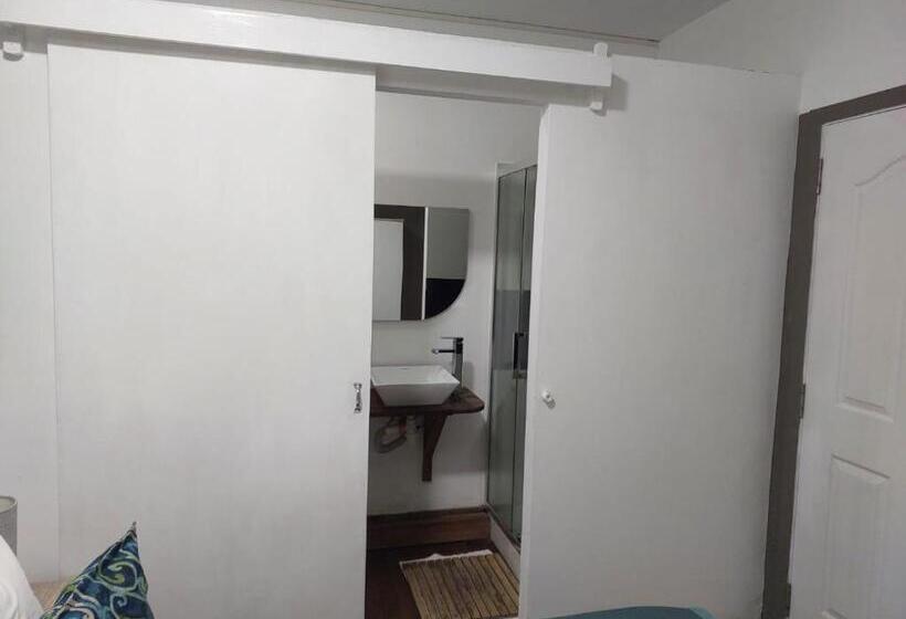 اتاق اکونومی, Explora Prestige