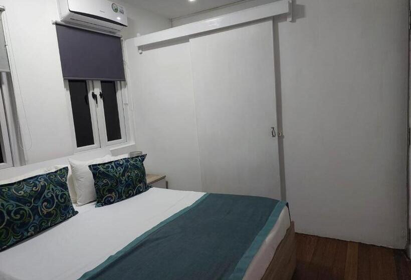 اتاق اکونومی, Explora Prestige