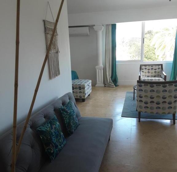 اتاق لوکس با چشمانداز دریا, Explora Prestige