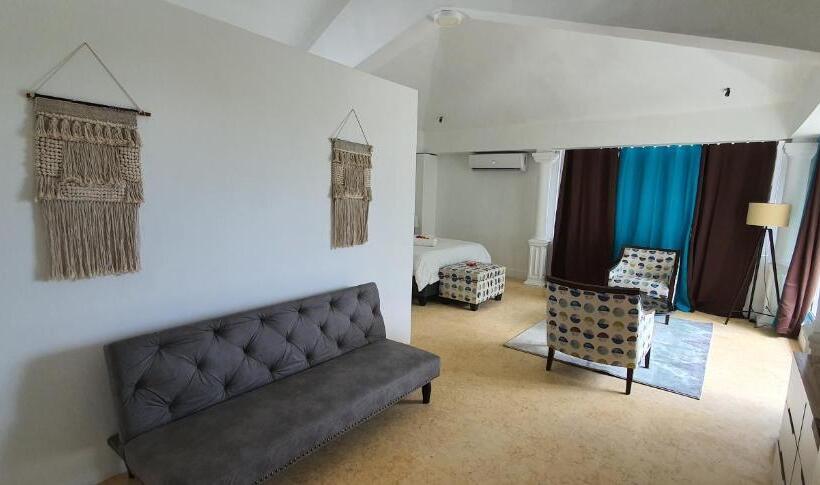 اتاق لوکس با چشمانداز دریا, Explora Prestige