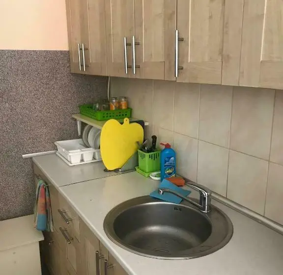 تختخواب در اتاق مشترک, Hostel Iskra