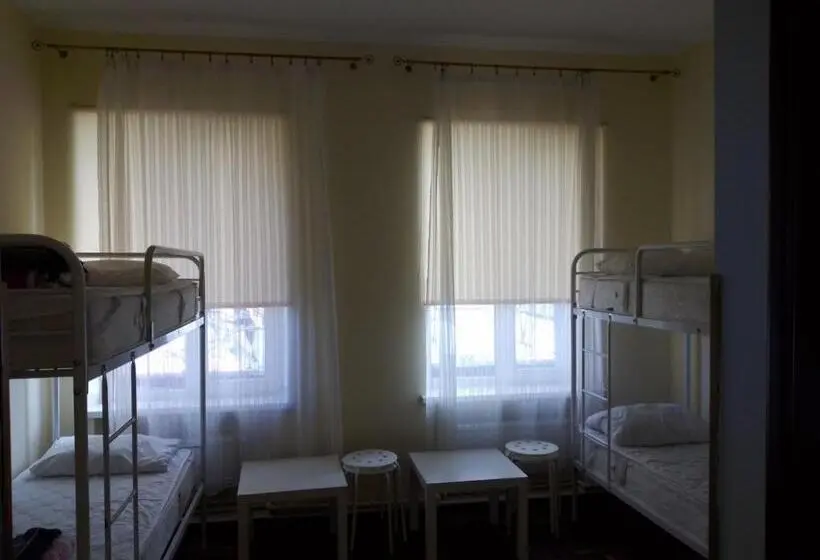 اتاق استاندارد چهار تخته, Hostel Iskra